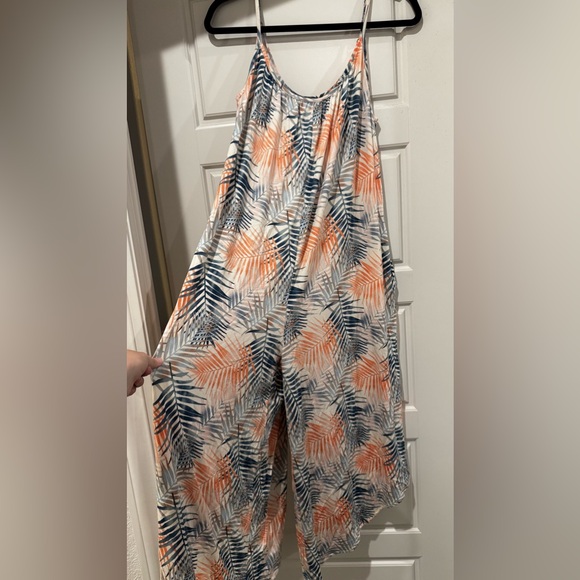 Tropical Romper - Picture 1 of 3